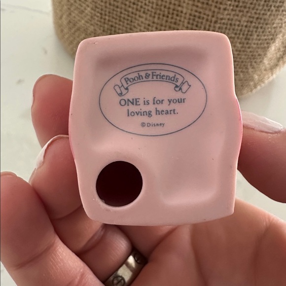 Pooh and Friends "One Is For Your Loving Heart" baby Roo figurine - Picture 3 of 3